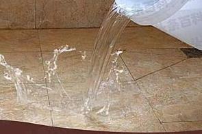 老边漏水维修 免砸砖防水材料该如何施工